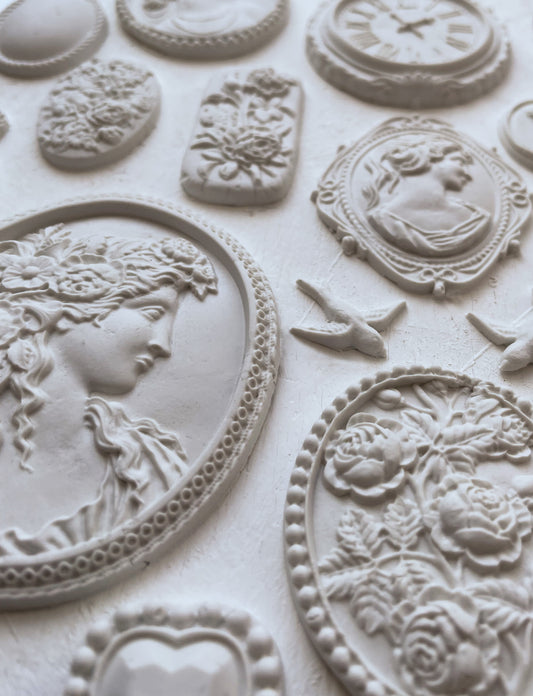 Cameos Mould